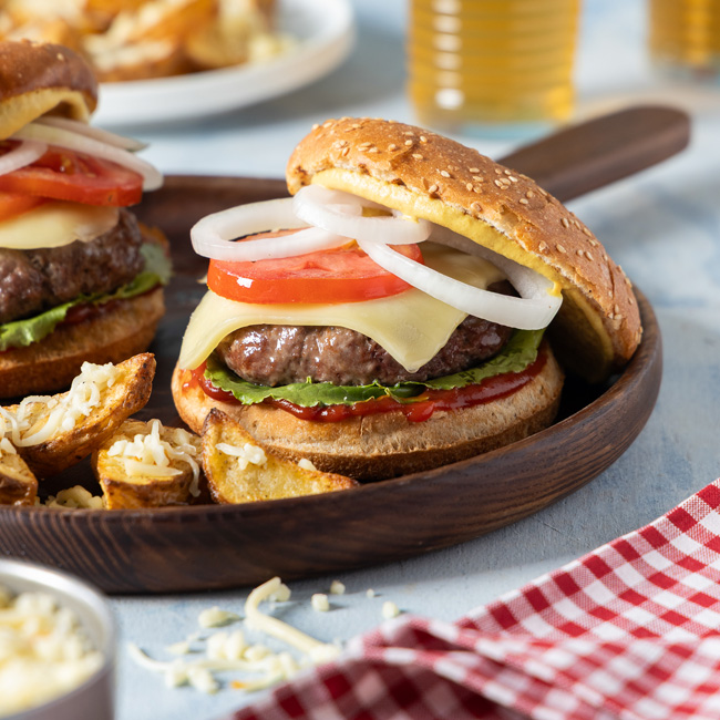 Burger με πατάτες country